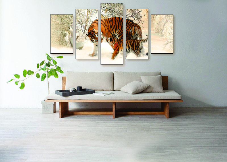 Tiger Cub Canvas Print - 5 Piece